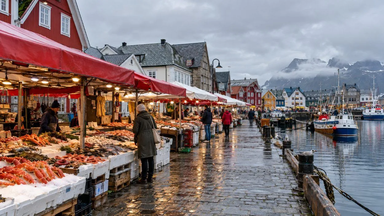 Fisketorget am Hafen, wo Bergens kulinarisches Leben beginnt – und die meisten Diskussionen ebenfalls